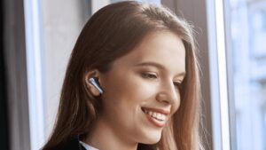 Ces écouteurs sans fil à bas prix ont une autonomie de batterie élevée