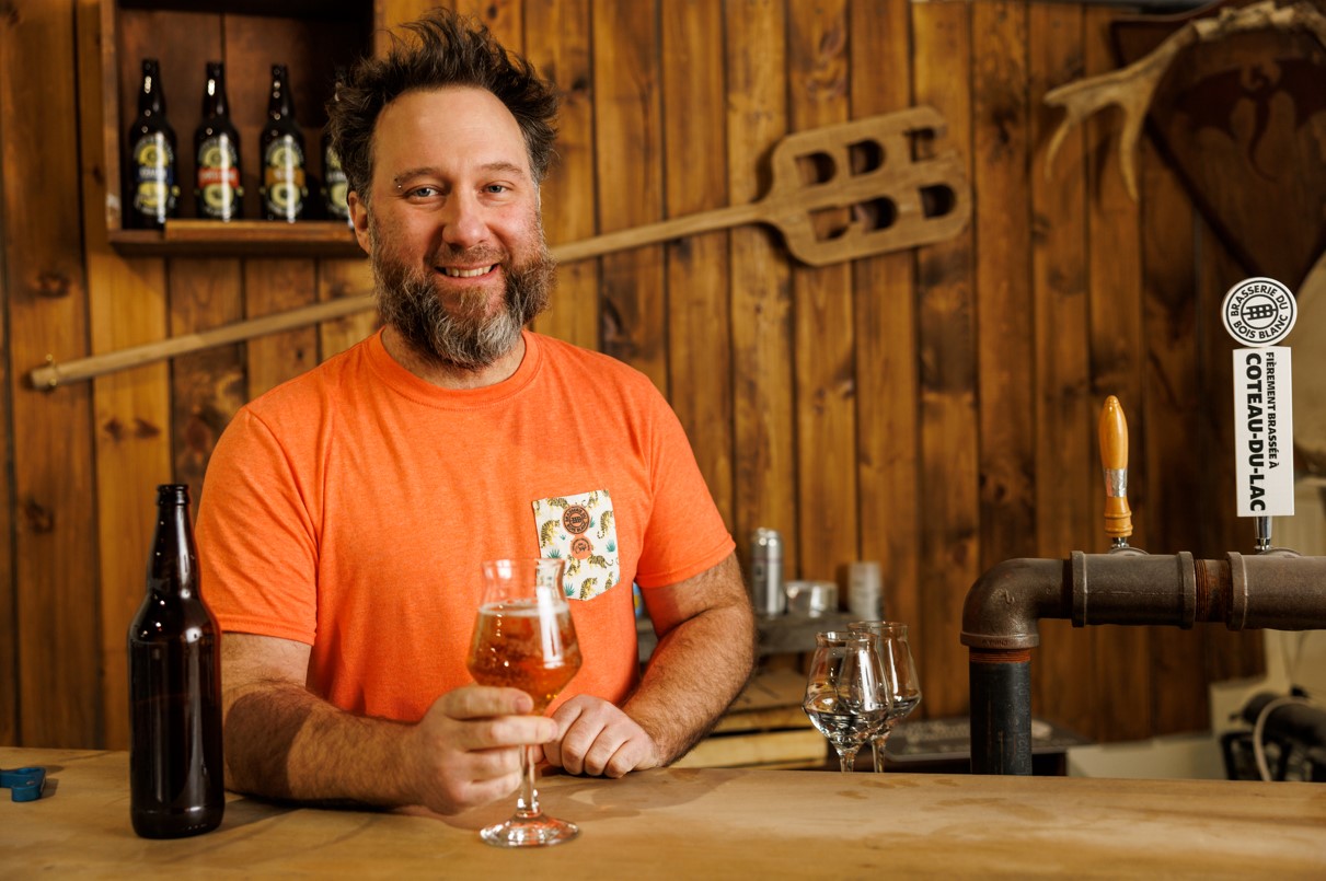 VIDÉO – Des bières barriquées au goût de la passion du maître-brasseur