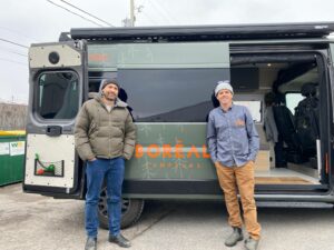 VIDÉOS – La demande explose pour des véhicules récréatifs conçus à Delson