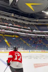 Premier match dans la LHJMQ pour un Riverain