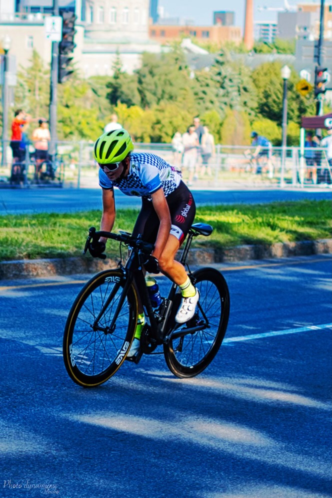 Une cycliste de Candiac triomphe à Montréal