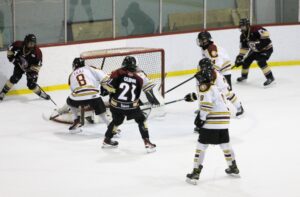 Un trio de Riverains en route vers la LHJMQ