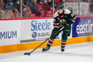 Un hockeyeur de Saint-Constant revient sur sa première saison junior majeur
