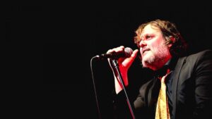 Sur mon épaule – On pleure tous la mort de Karl Tremblay