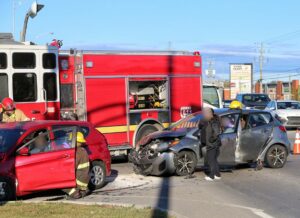 VIDÉO – Conductrice blessée dans une collision à Delson