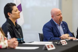 VIDÉO – Québec remet 11 M $ pour le centre culturel de Kahnawake