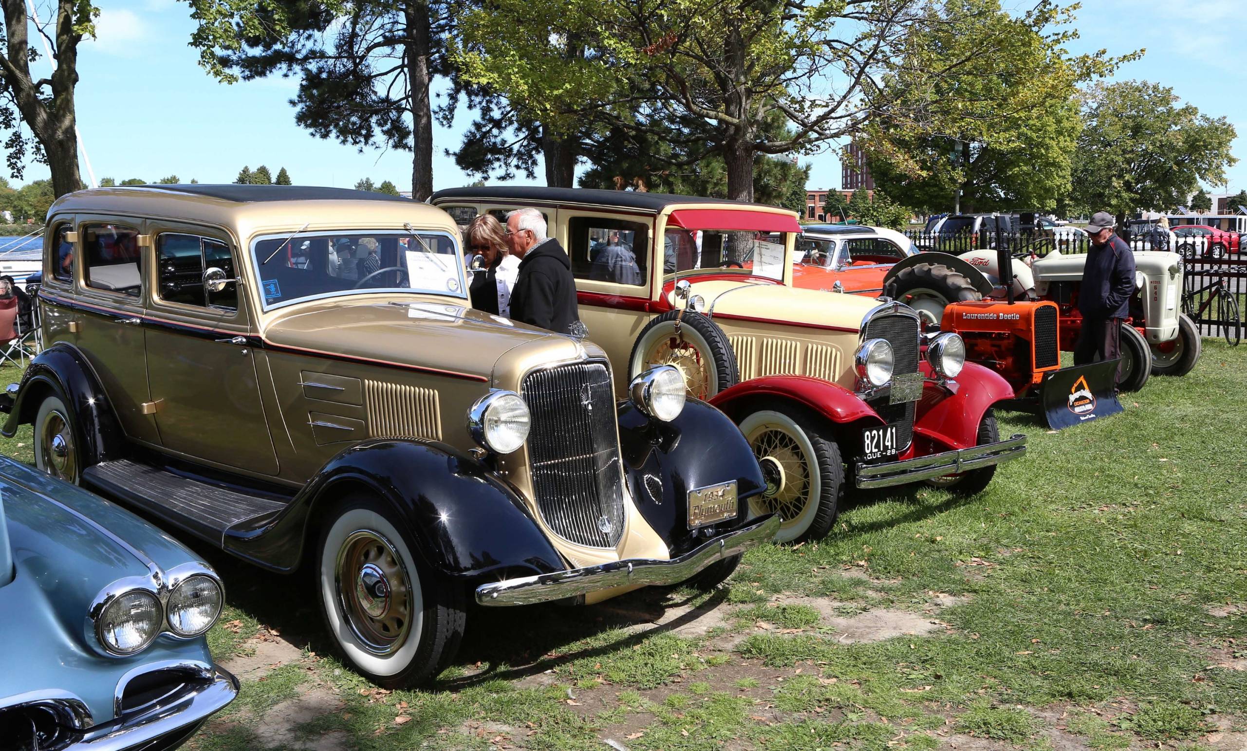 Expositions pour les amateurs de voitures anciennes