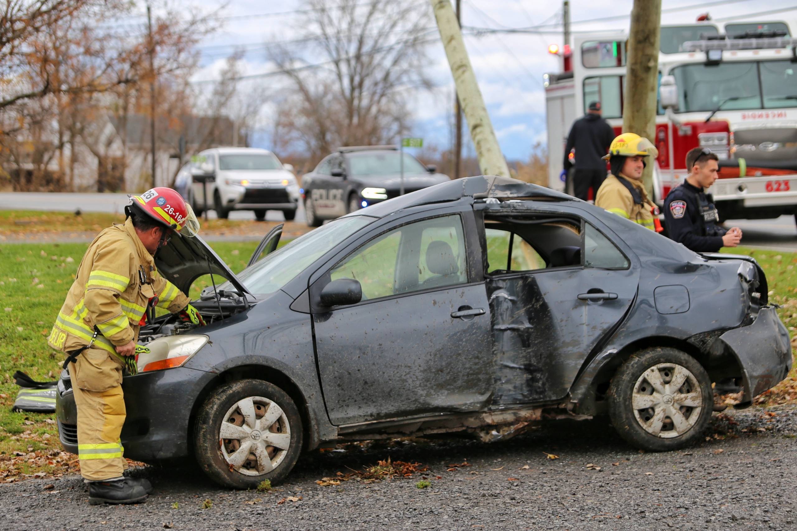 Un automobiliste indemne d&rsquo;une collision avec un poteau