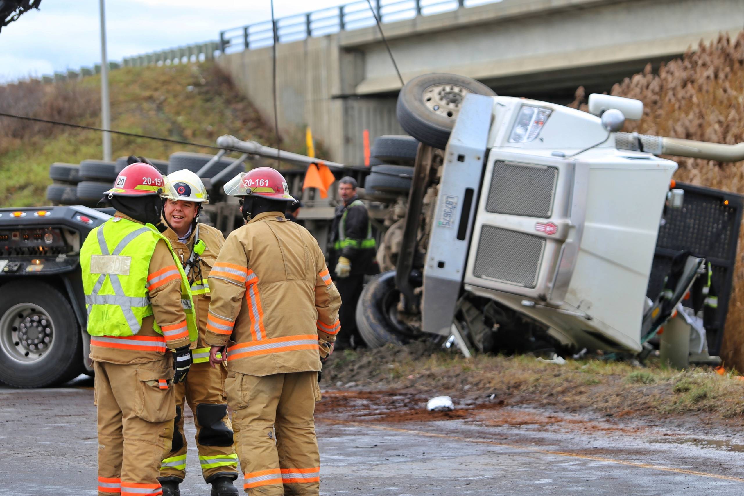 Un camion renversé à Saint-Constant