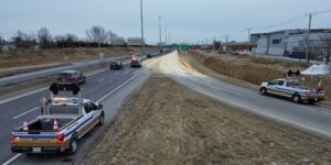 Déversement de maïs sur l&rsquo;autoroute 15