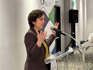 Tarifs douaniers: «C’est un cirque» – Christine Fréchette