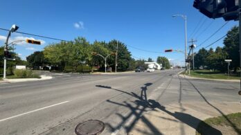 Rue de la Mairie : Saint-Constant demande un clignotant à gauche
