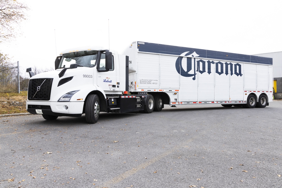 La brasserie Labatt investit 5,47 millions pour des camions électriques