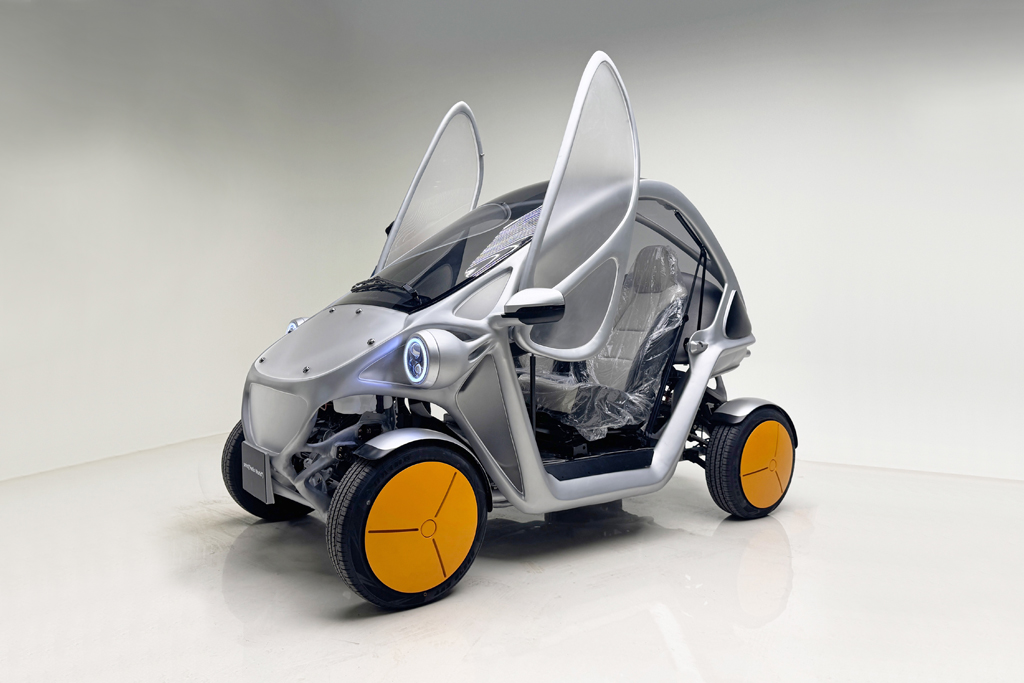 Image illustrant l'article: Robo-EV, la citadine avec IA qui rend le conducteur heureux