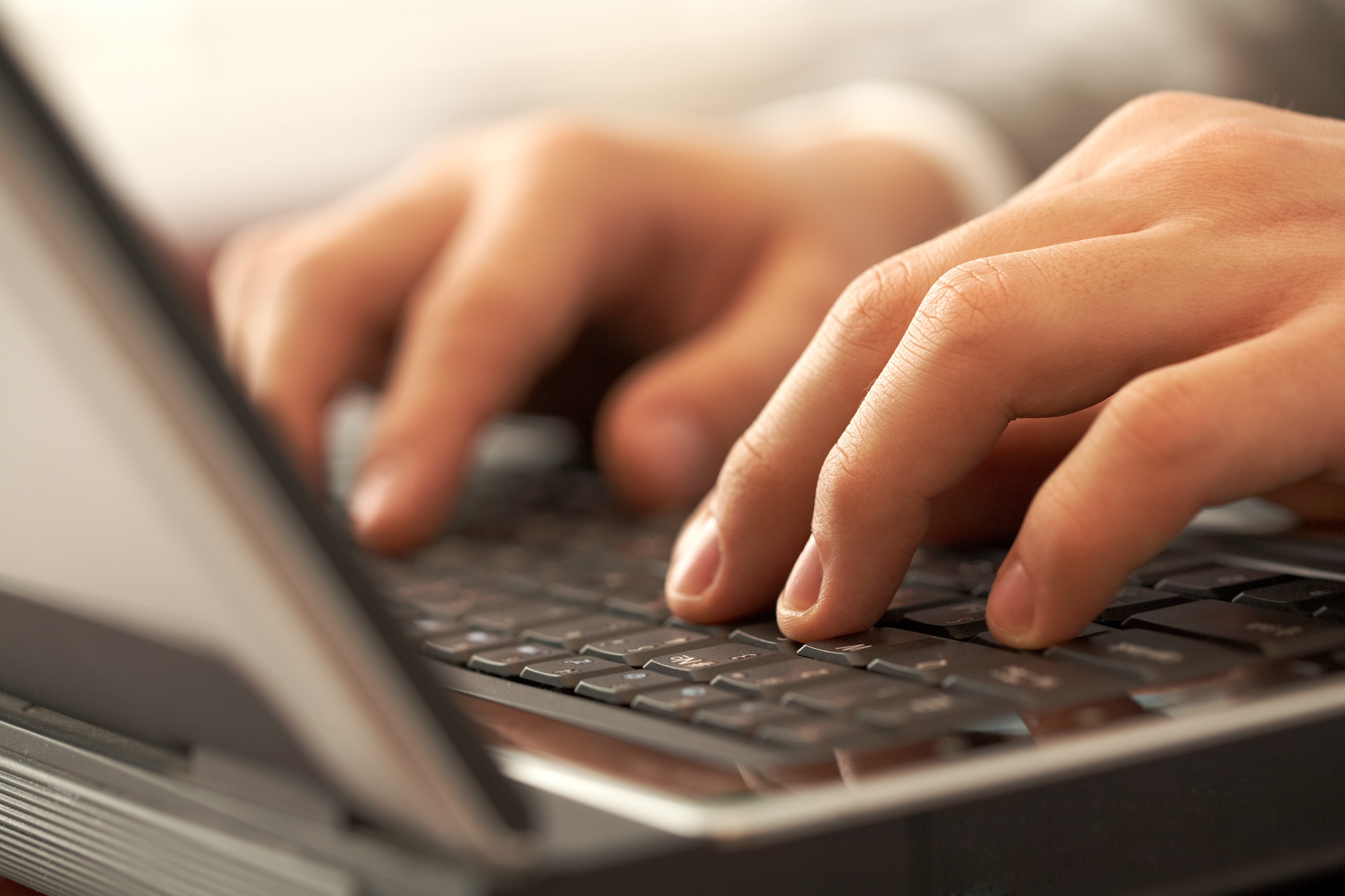 Internet à la maison : qui doit payer ?