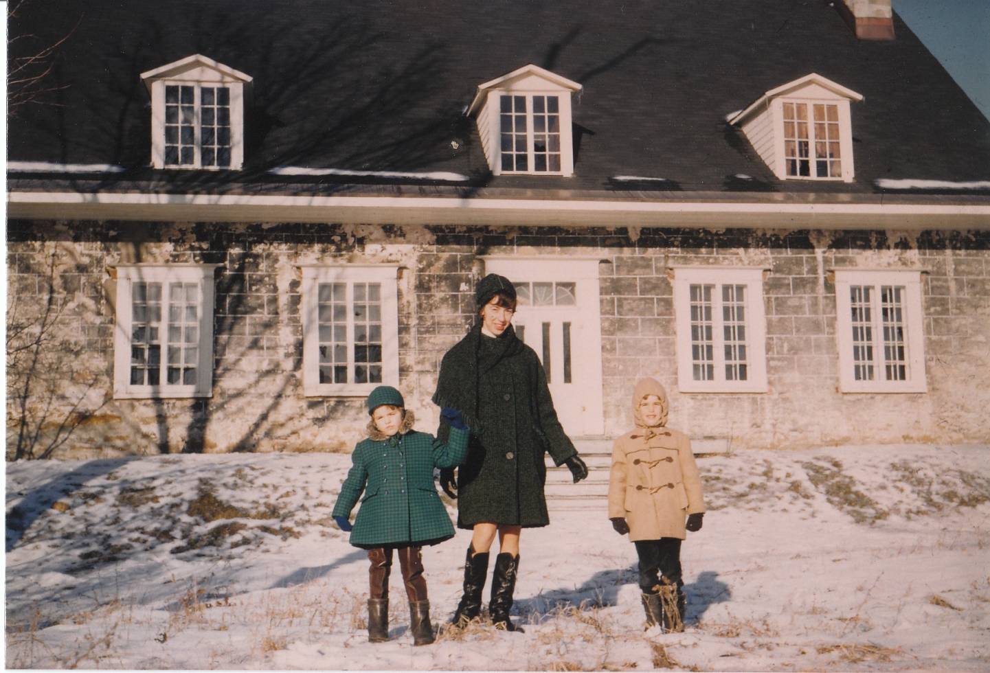 Ce chien se croit-il être dans Mission Impossible!?