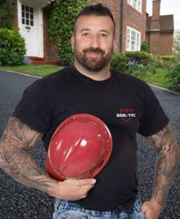 Le show Québécois Tabarnak d’Adib Alkhalidey gratuit en intégral sur le web