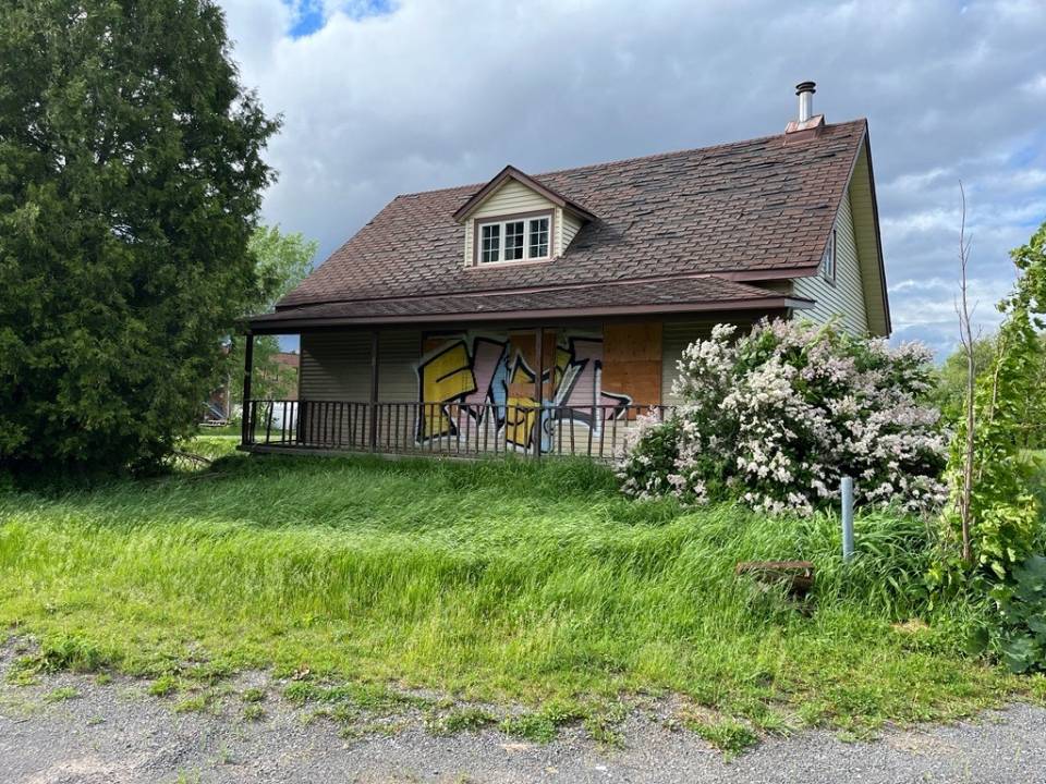 Trump joue à l’employé chez McDo