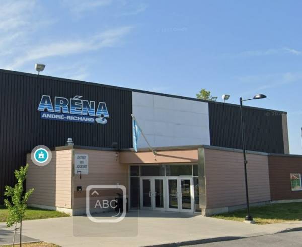 Des musiciens jouent Star Wars au cinéma