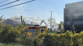 Incendie majeur dans l’aréna désaffecté de Saint-Constant