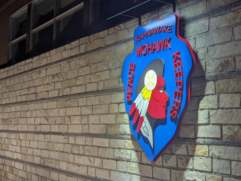 logo des peacekeepers de Kahnawake