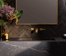 Pourquoi le stratifié résiste mieux que vous ne le pensez à l’eau et à la chaleur ?