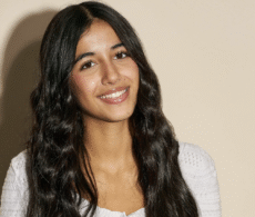 Une habituée des concours de chant à La Voix