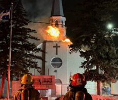 L’église de Saint-Mathieu rasée par les flammes
