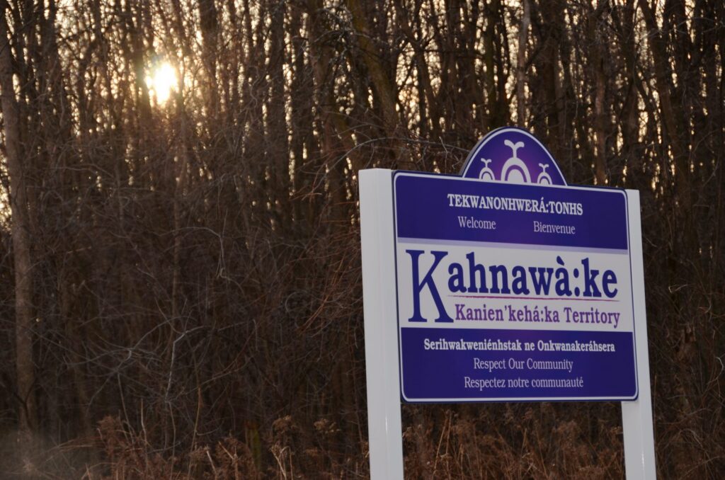 Image illustrant l'article: No curfew in Kahnawake