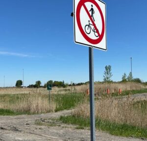Projet environnemental menacé à Saint-Mathieu: « Le Ministère transforme ça en dépotoir » 