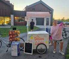 Les Délices de Lyvia: Une jeune Constantine vend sa limonade